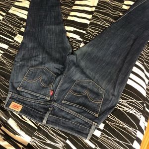 Low rise Levi jeans